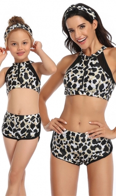 Leopard Printed Front Zipper and mesh Two Piece Swimsuit 